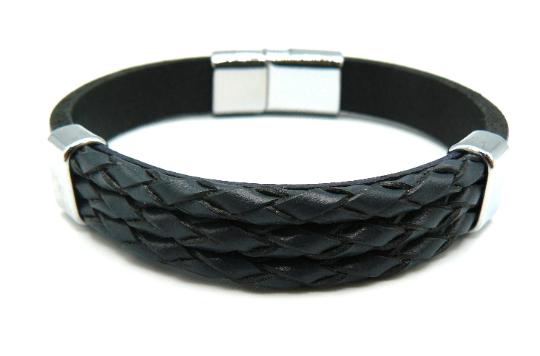 Braided Cowhide Leather and Steel Clasp Men's Bracelet. Color Black
