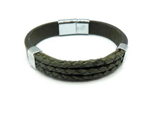Braided Cowhide Leather and Steel Clasp Men's Bracelet. Color green